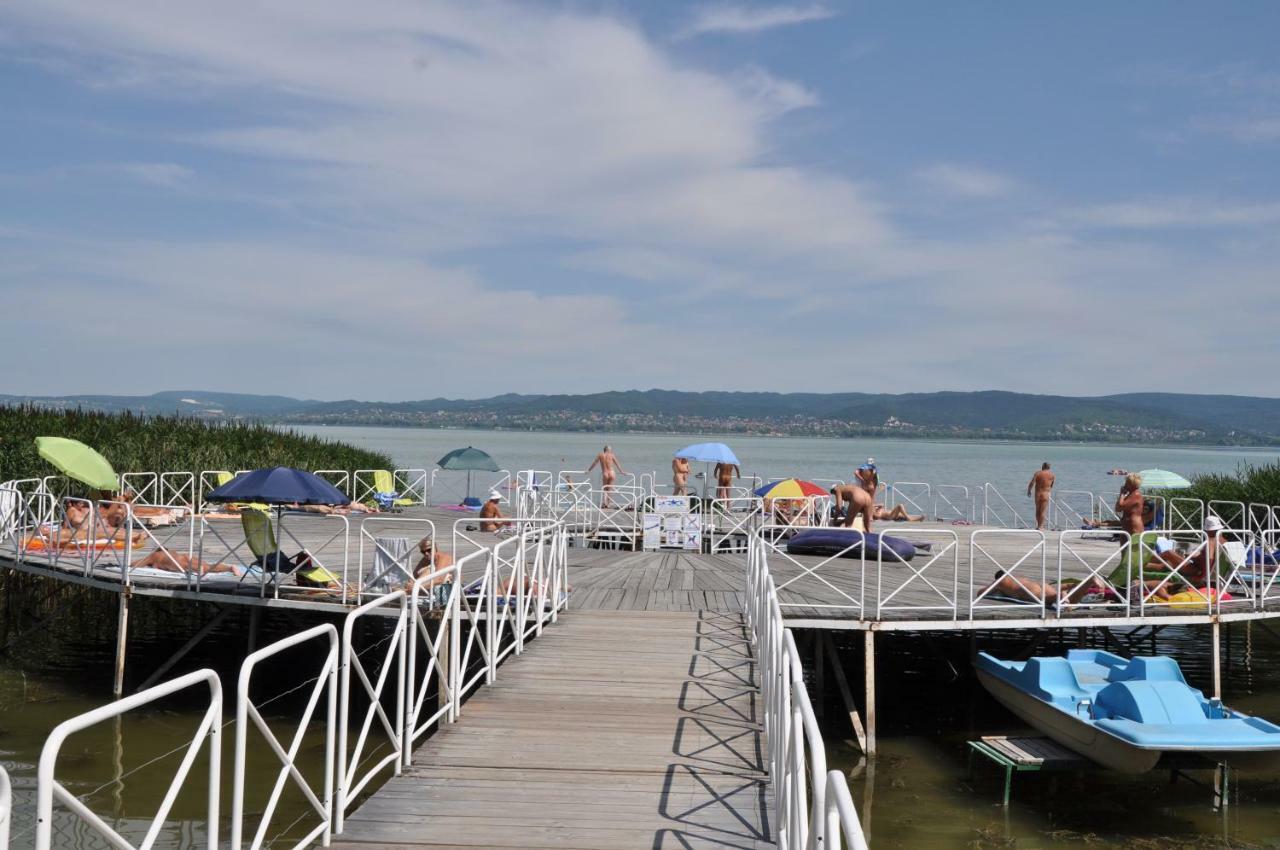 Campsite Naturexpert Mobilhazak-fkk Nudista *