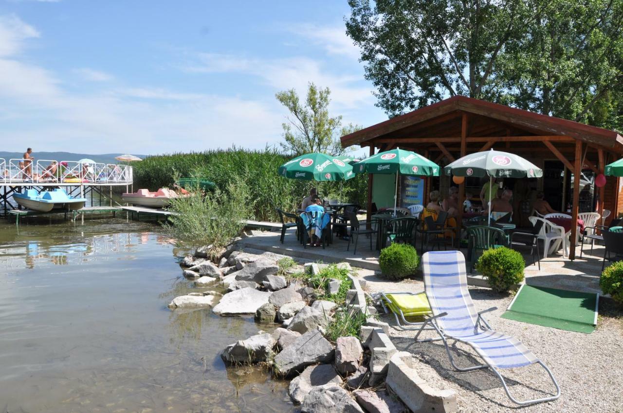 Campsite Naturexpert Mobilhazak-fkk Nudista Balatonbereny